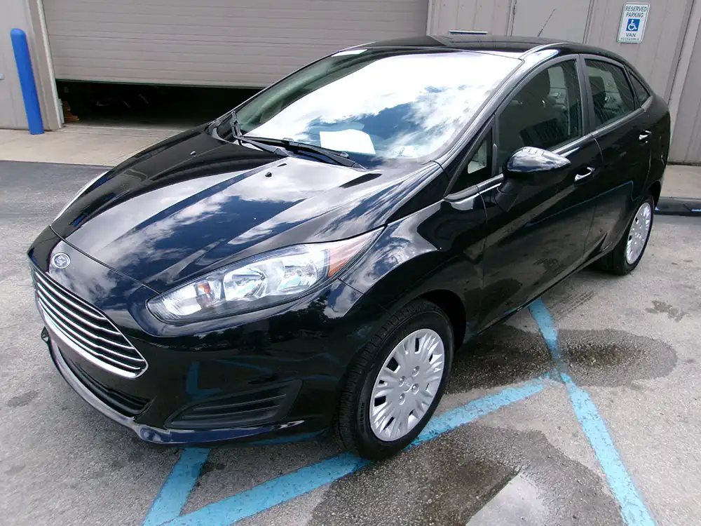 2018 Ford Fiesta S Sedan's photo