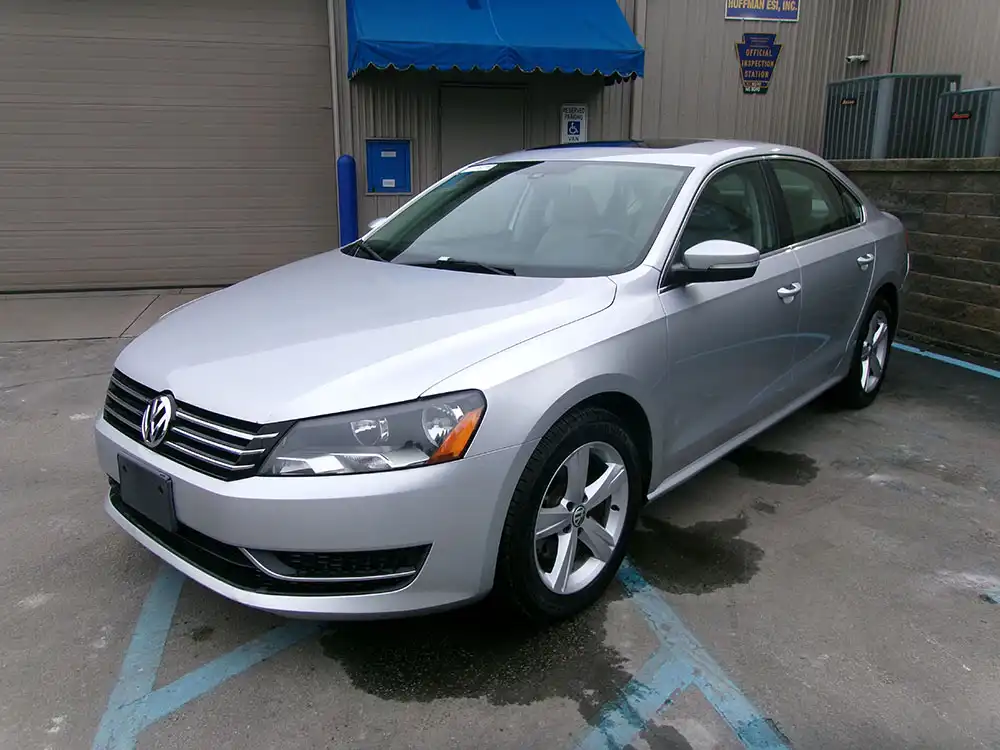 2013 Volkswagen Passat 2.5L SE Auto PZEV's photo