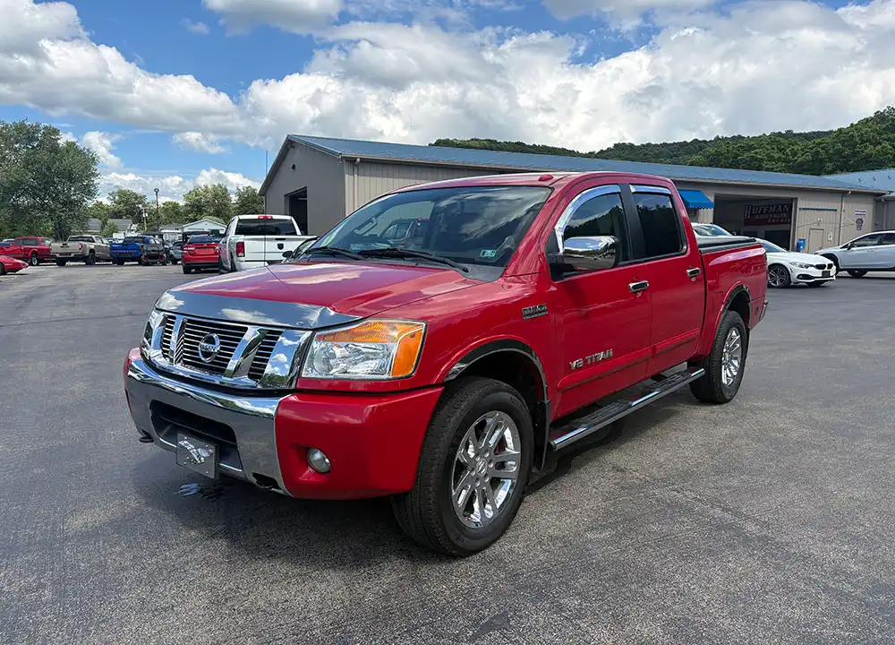 2012 Nissan Titan SL 4X4 Crew Cab SWB's photo
