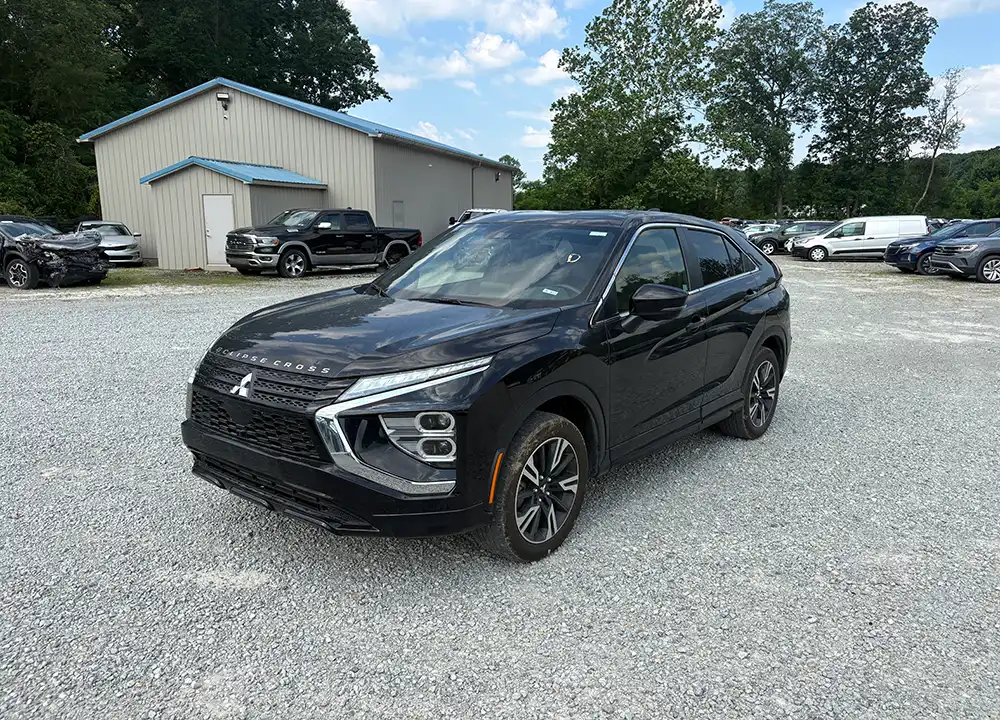 2025 Mitsubishi Eclipse Cross SEL S-AWC's photo