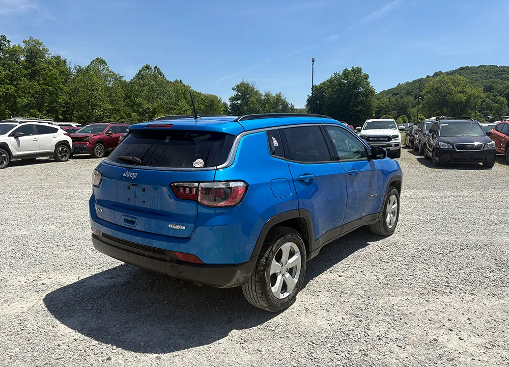 2018 Jeep Compass Latitude 4X4 photo 3