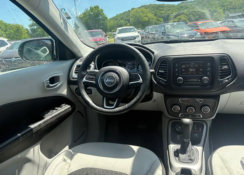 2018 Jeep Compass Latitude 4X4 photo 5
