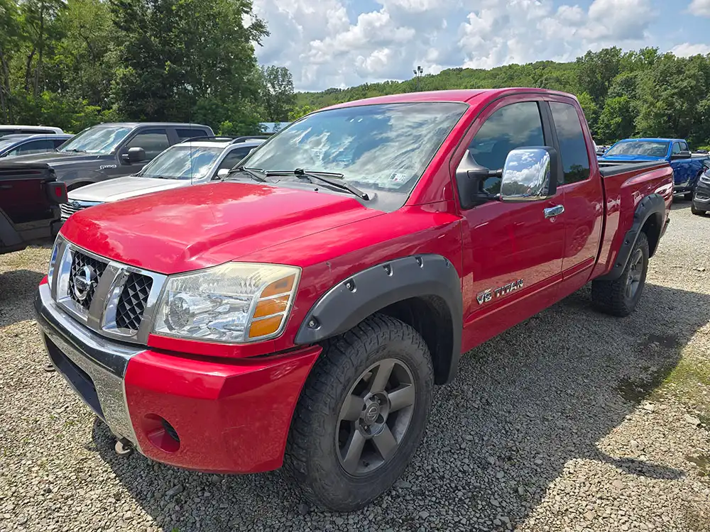 2005 Nissan Titan SE 4X4 King Cab FFV's photo