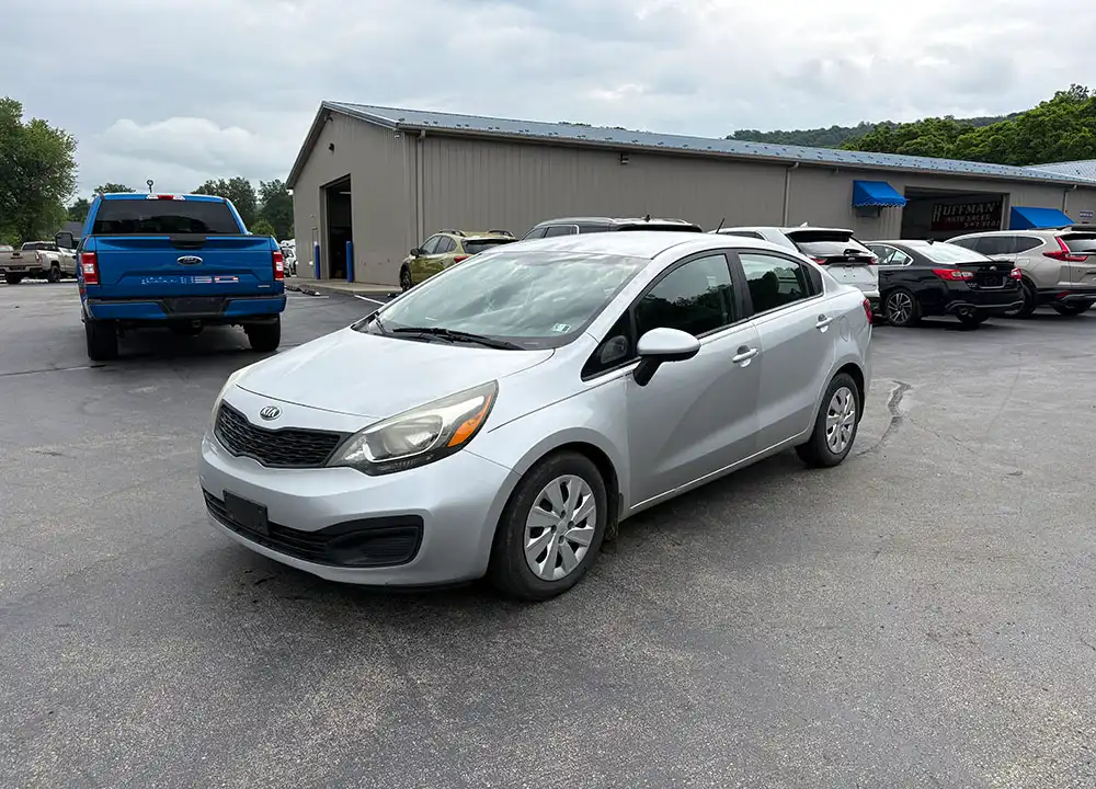 2013 Kia Rio LX AT's photo