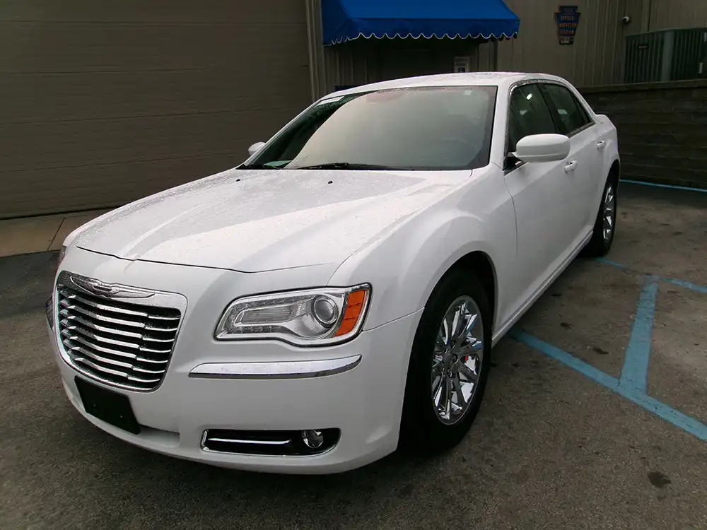 2014 Chrysler 300 RWD's photo