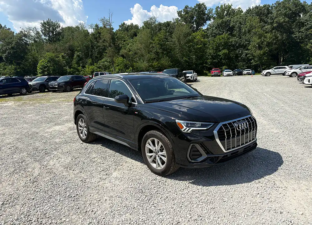 2024 Audi Q3 45 TFSI S Line Premium quattro's photo