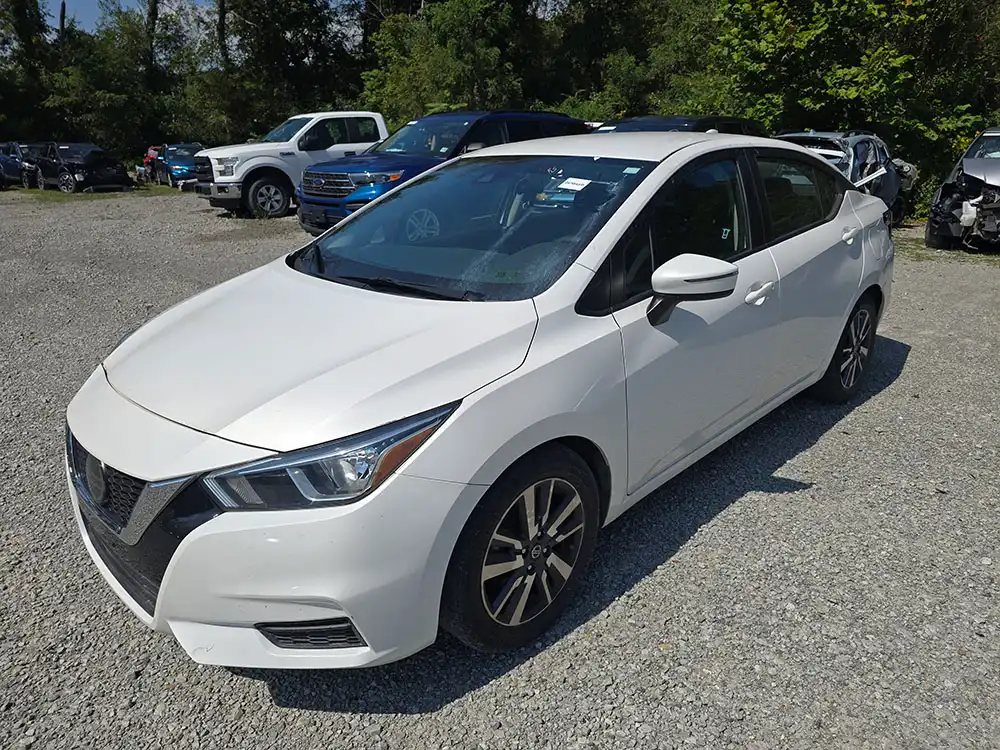 2020 Nissan Versa 1.6 SV CVT's photo