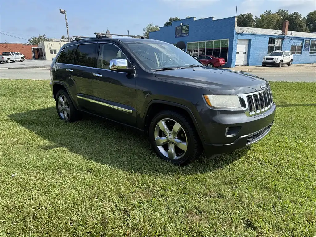 2011 Jeep Grand Cherokee Limited 4WD's photo