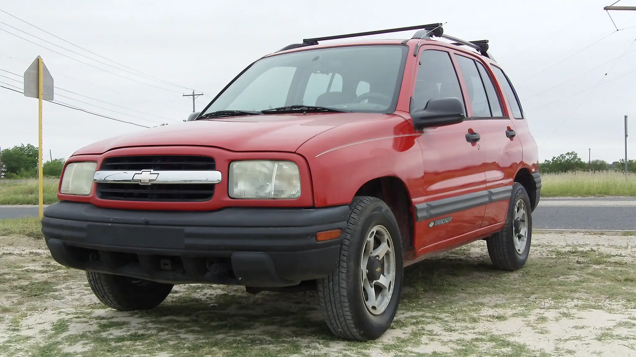 2000 Chevrolet Tracker Base photo 1