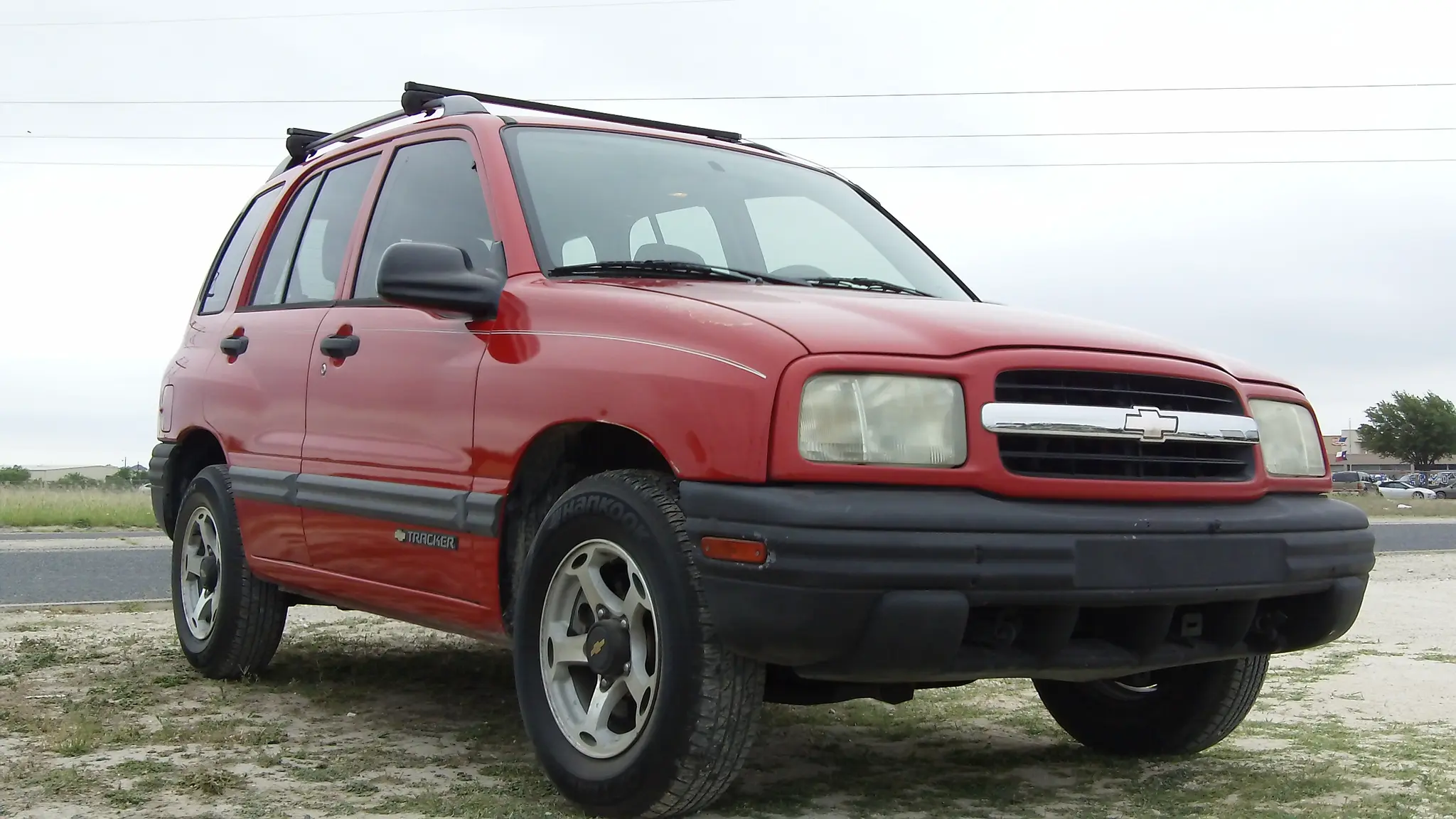 2000 Chevrolet Tracker Base photo 3