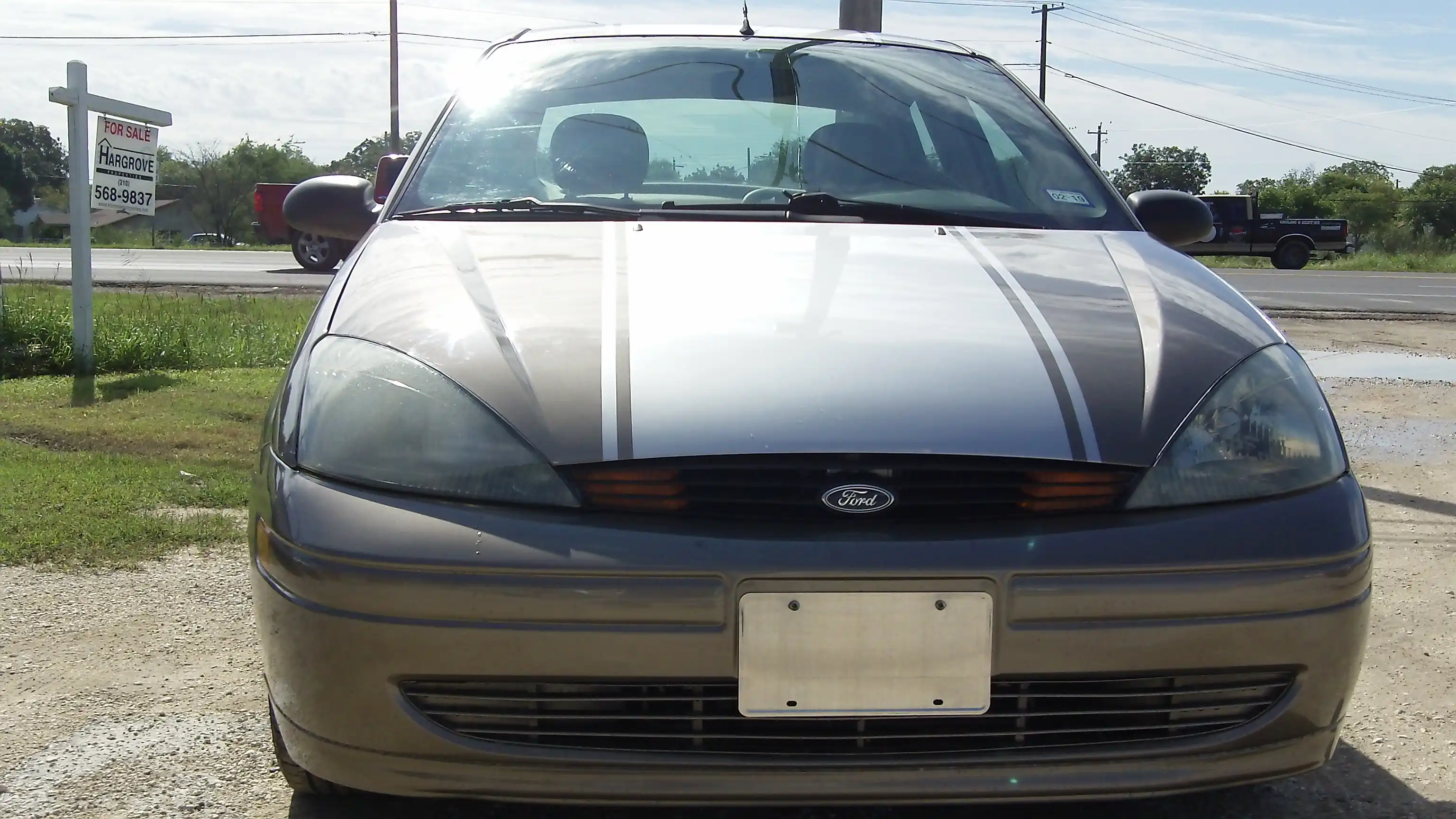 2003 Ford Focus SE's photo