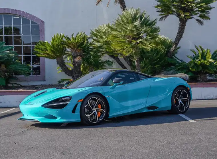 2024 McLaren 750S 4.0 V8's photo