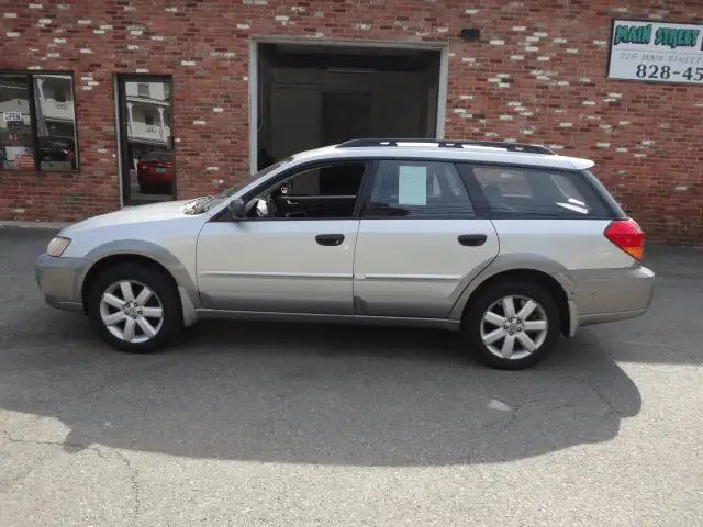 2006 Subaru Outback I 4AT PZEV's photo