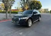2018 Audi Q5 2.0T quattro S tronic Premium Plus's photo