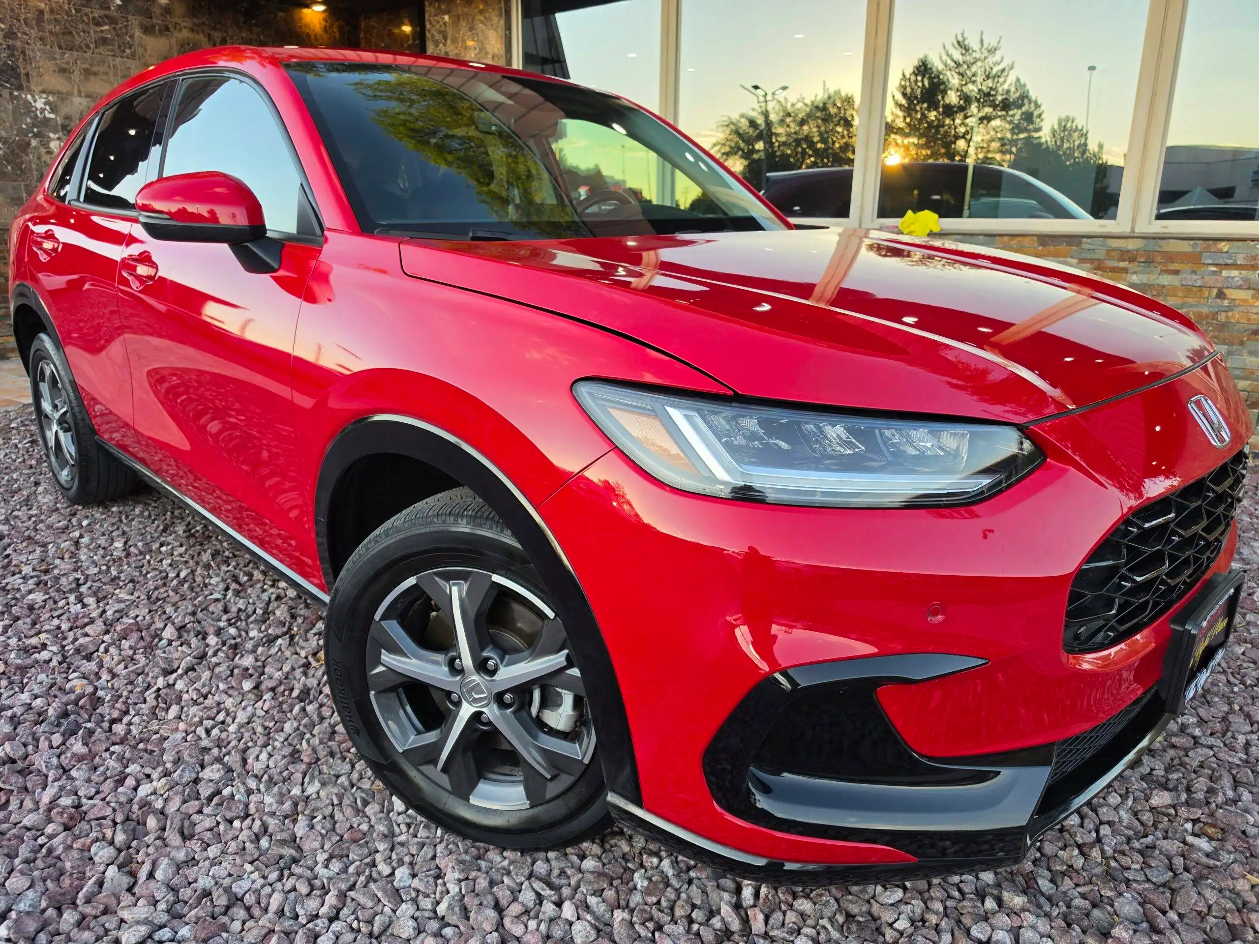2023 Honda HR-V EX-L AWD's photo
