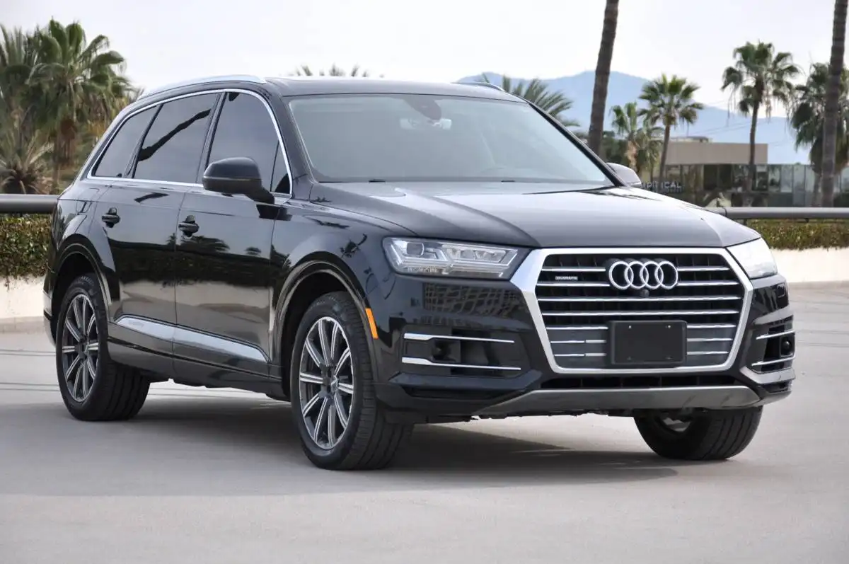2017 Audi Q7 3.0T quattro tiptronic Premium Plus's photo