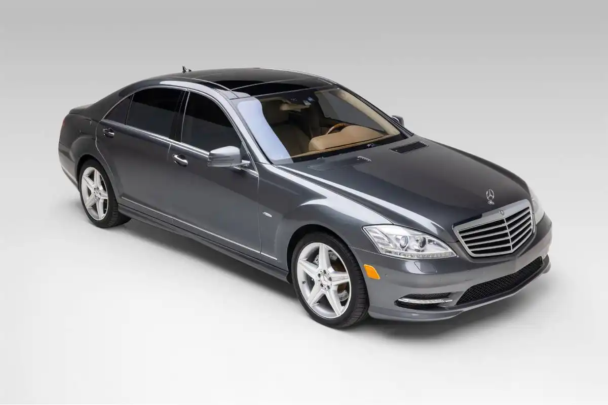2010 Mercedes-Benz S-Class S400 Hybrid's photo