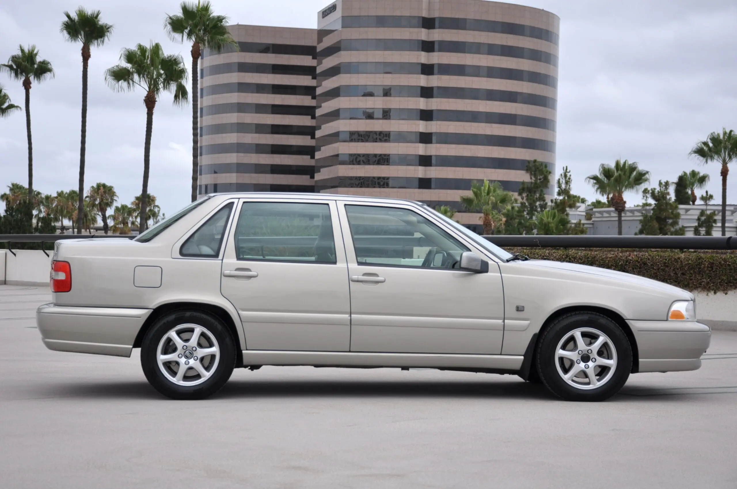 2000 Volvo S70 undefined photo 4