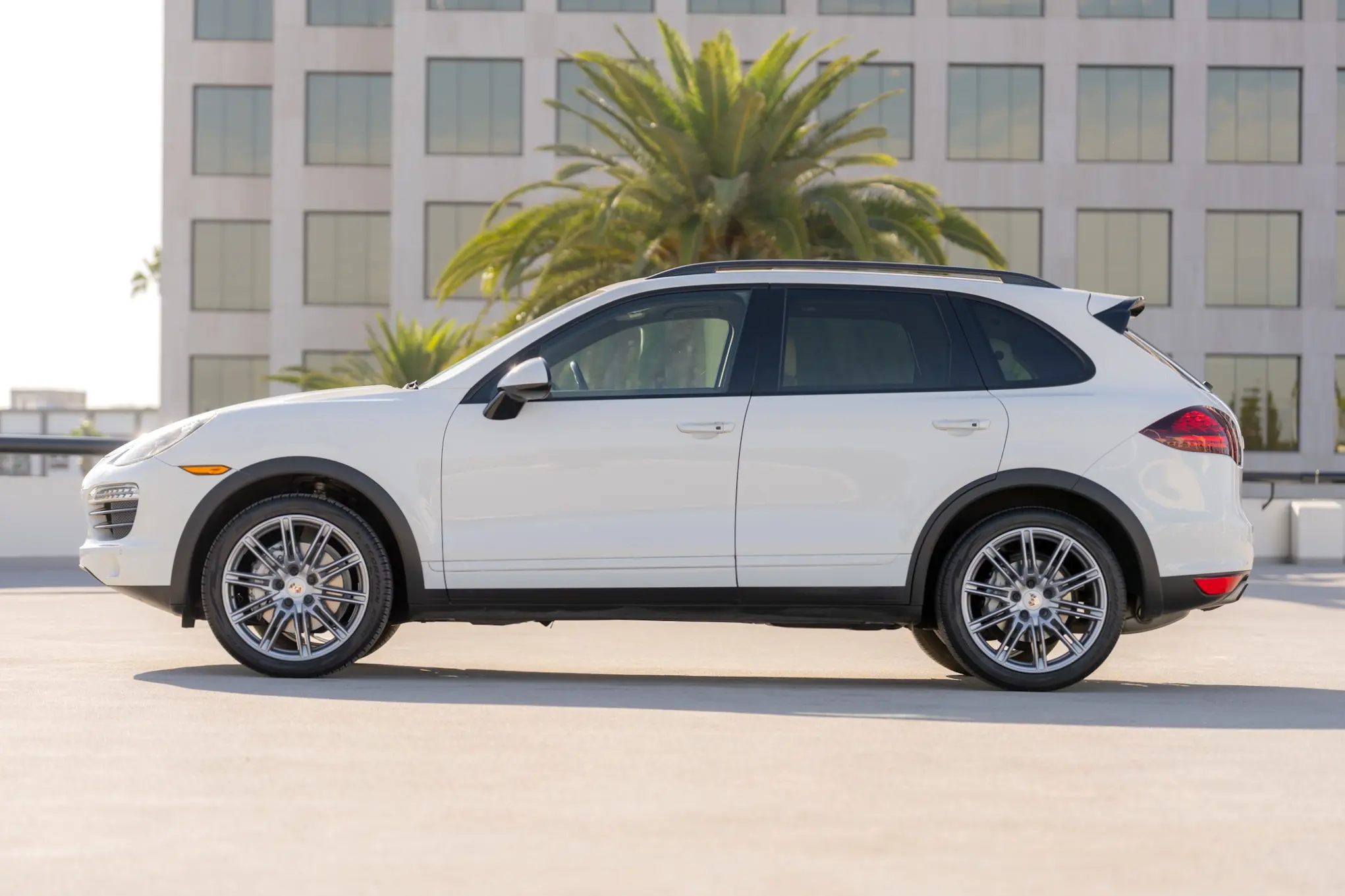 2012 Porsche Cayenne S photo 4