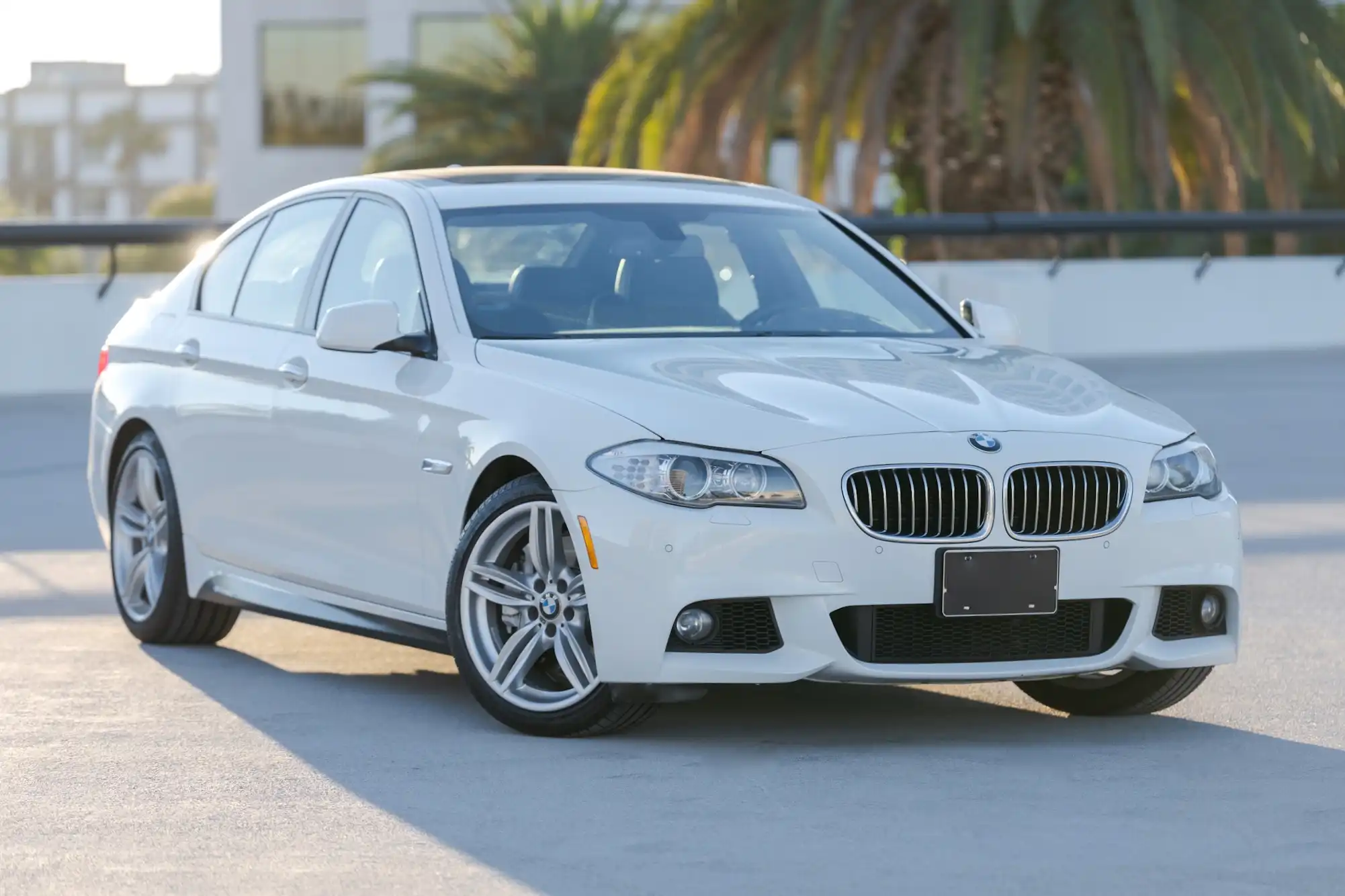2013 BMW 5 Series 550i Sedan's photo