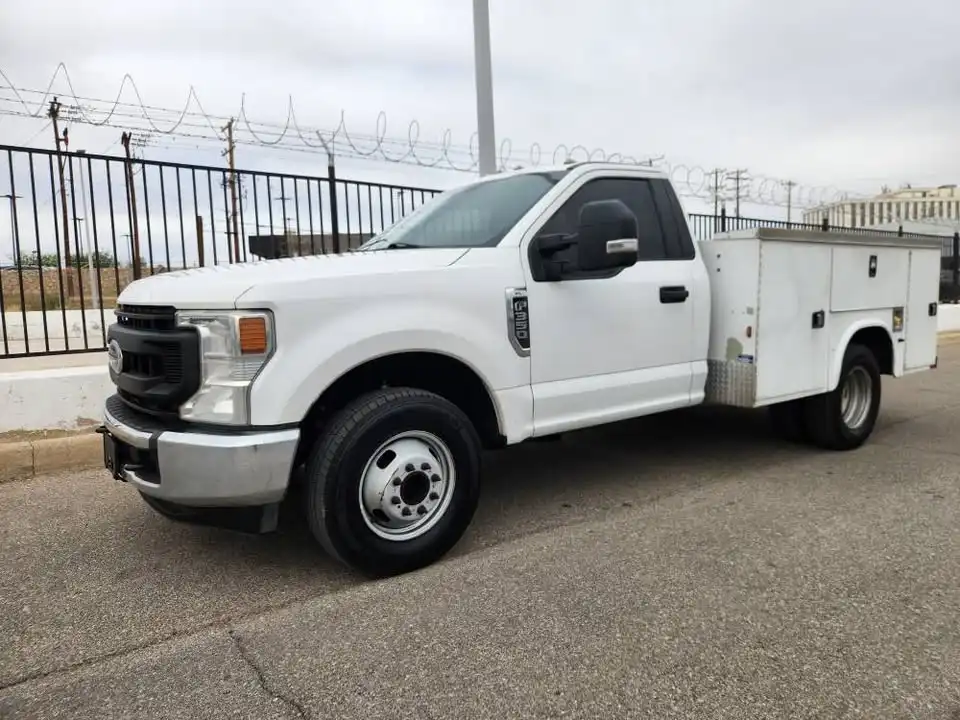 2020 Ford F-350 XL Regular Cab 145-In DRW's photo