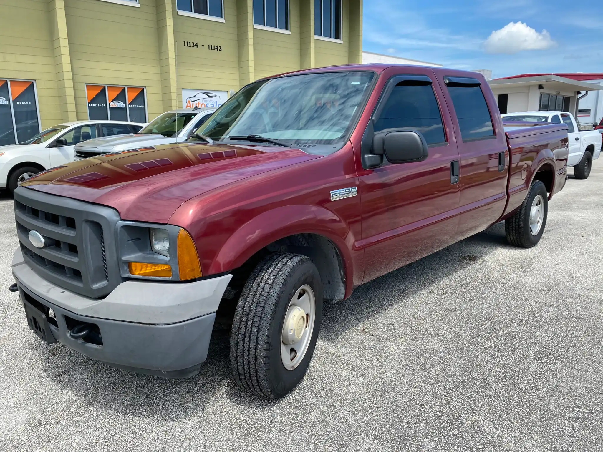 2005 Ford F-250 XL Crew Cab SWB's photo