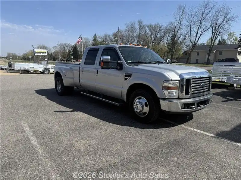2010 Ford F-350 Lariat Crew Cab 172-In DRW's photo