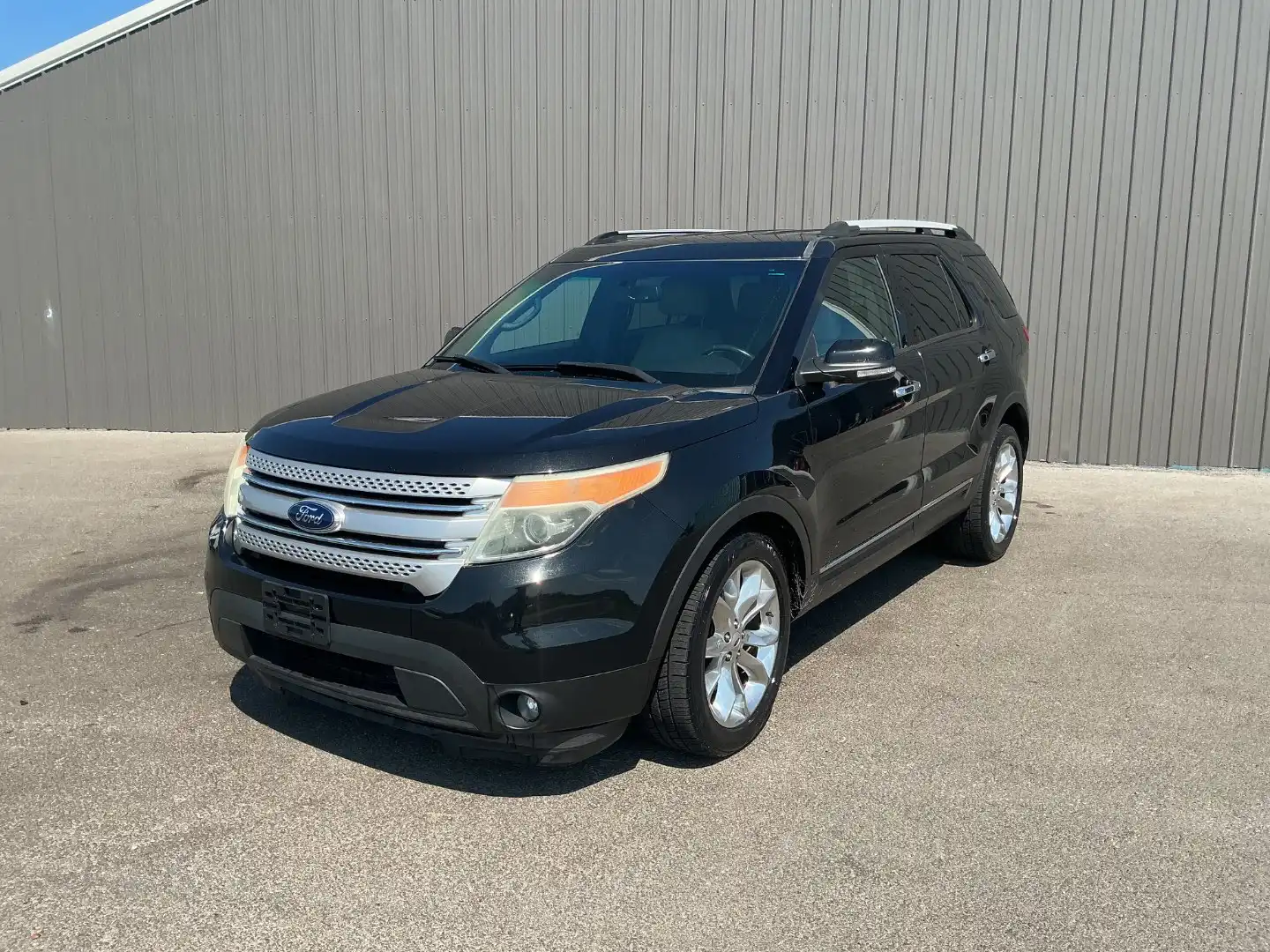2014 Ford Explorer XLT's photo