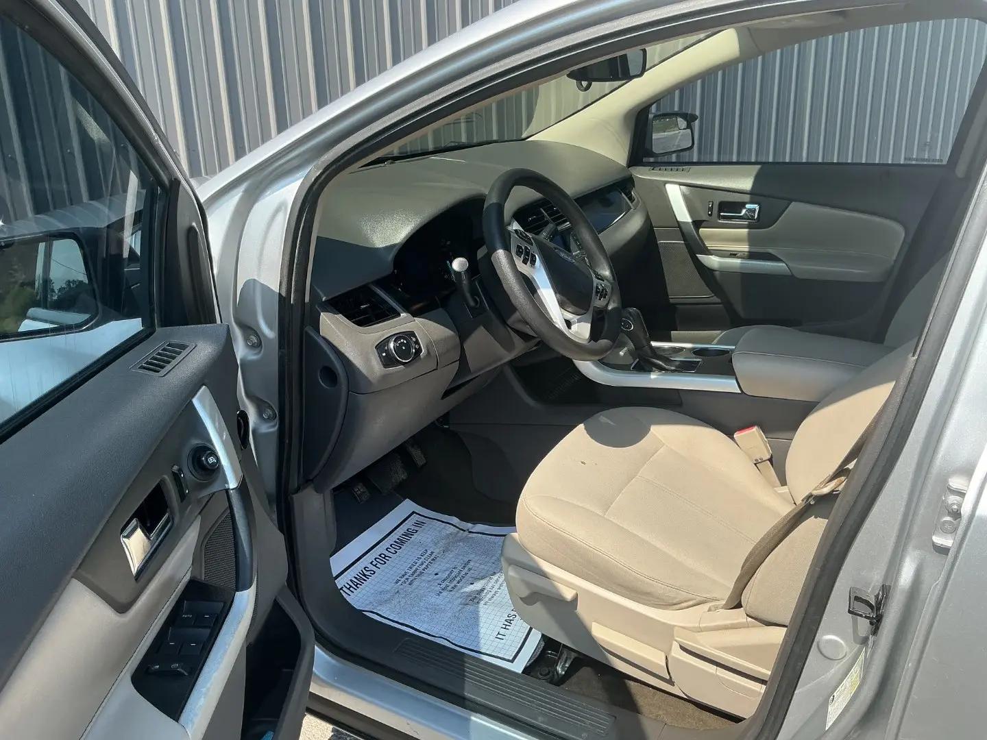 2013 Ford Edge SE photo 3