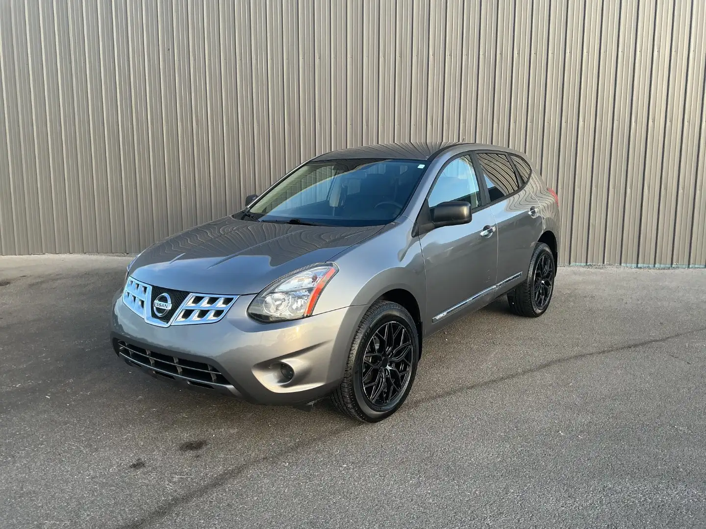 2015 Nissan Rogue Select S FWD's photo