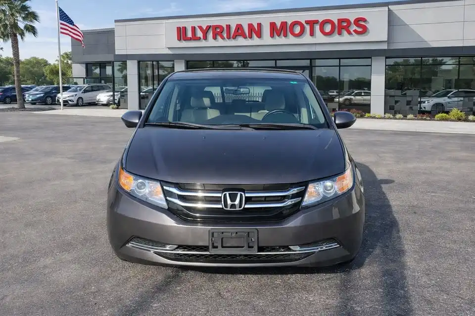 2015 Honda Odyssey EX-L with DVD Rear Entertainment System's photo