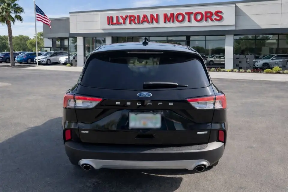 2020 Ford Escape SE AWD photo 4