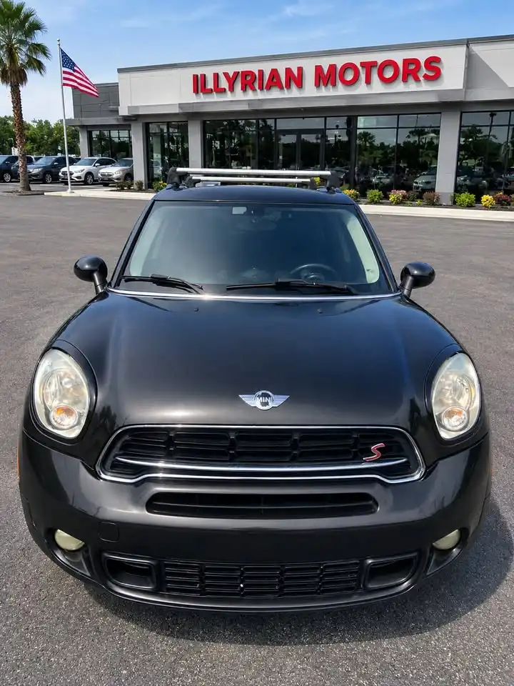 2015 MINI Countryman Countryman S's photo