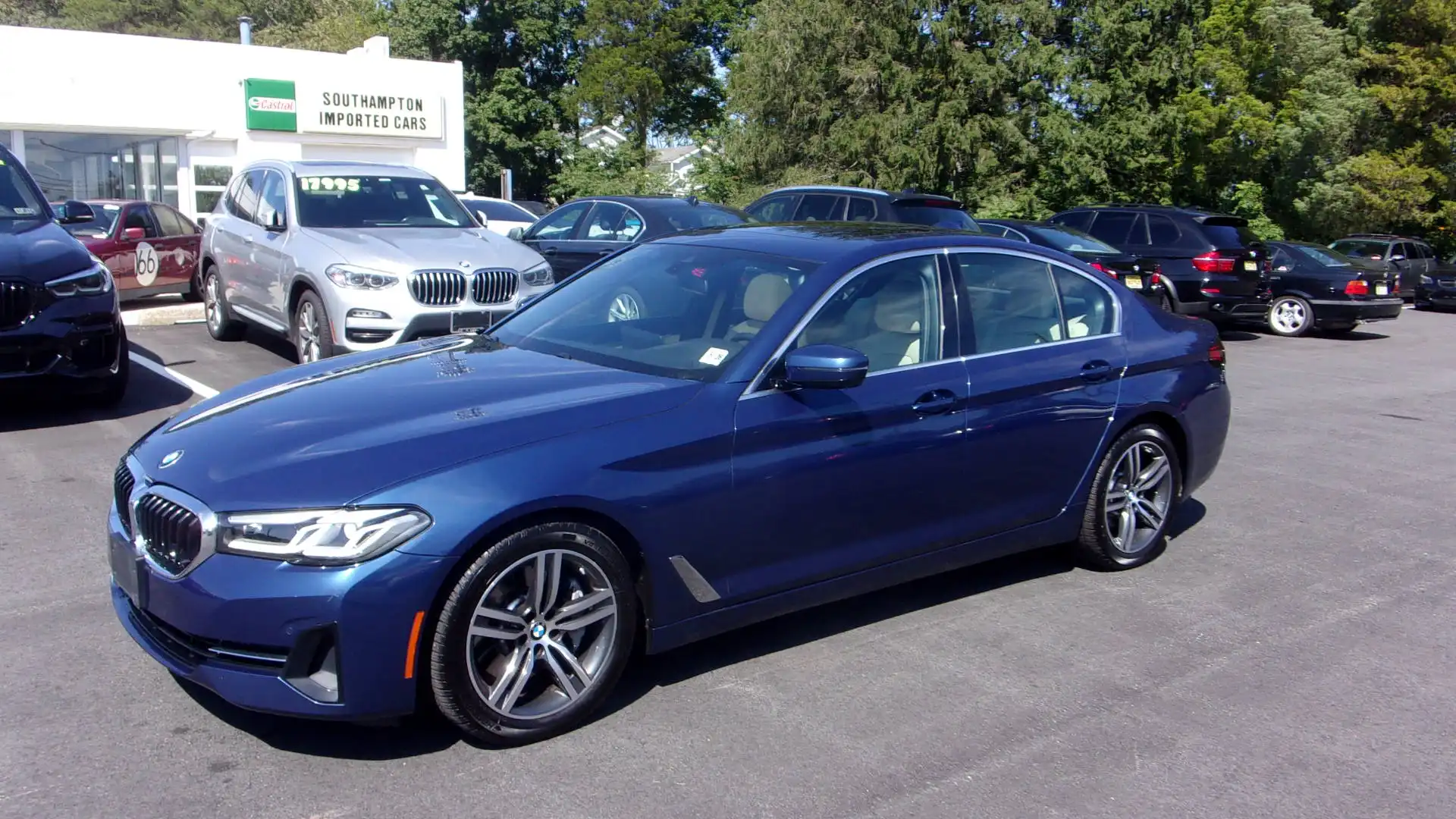 2021 BMW 5 Series 530i xDrive Sedan's photo