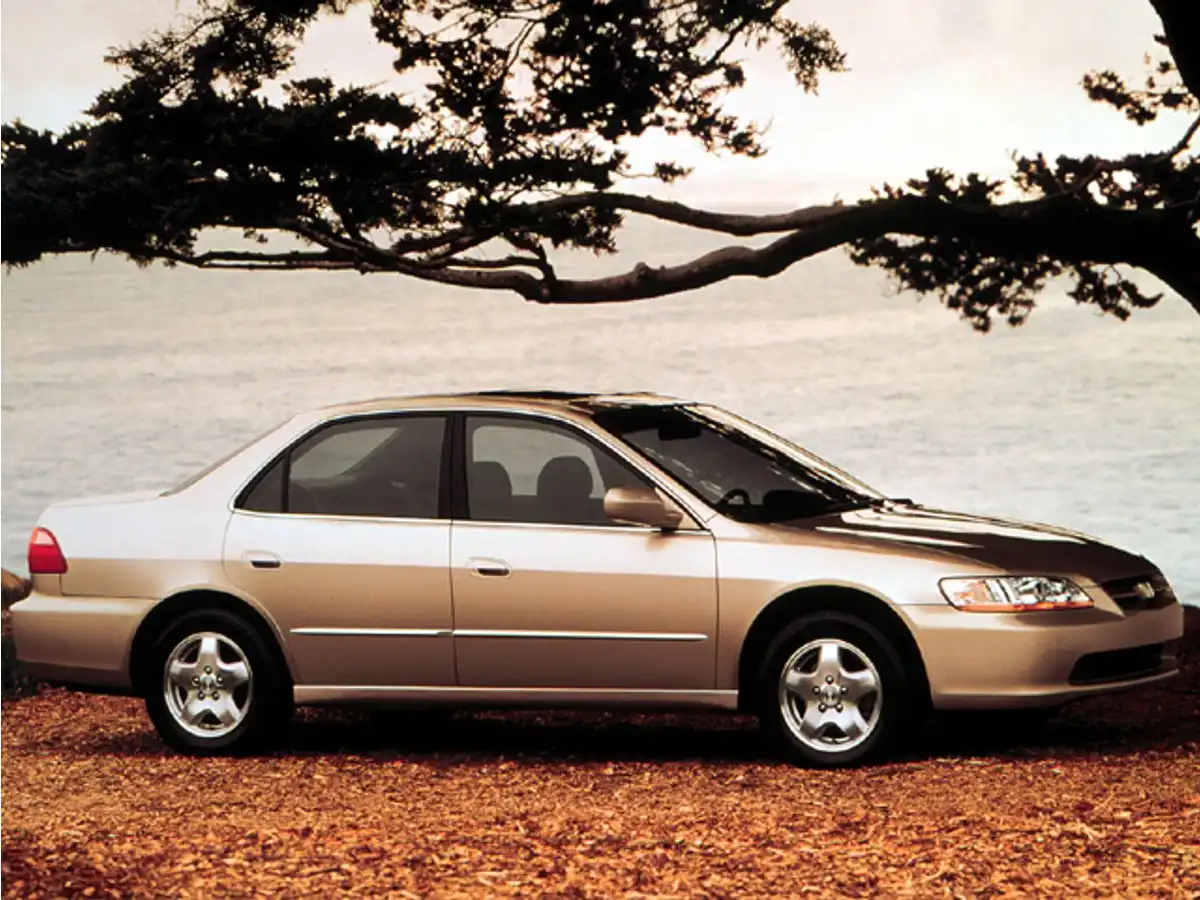 1999 Honda Accord 3.0 EX 4AT W/LEATHER's photo
