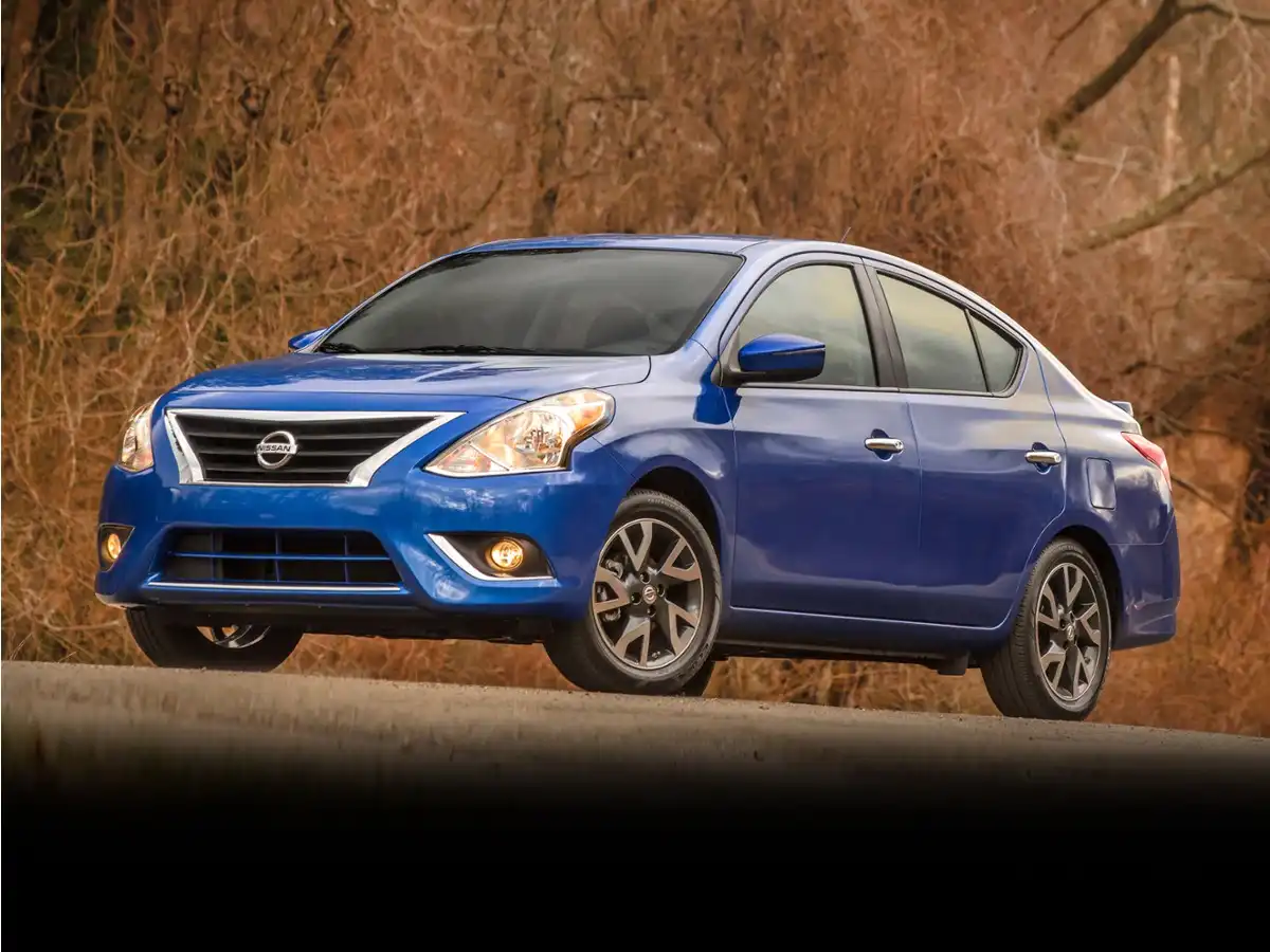 2015 Nissan Versa 1.6 SV CVT's photo