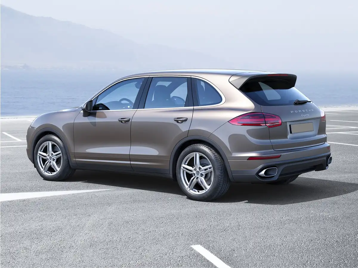 2017 Porsche Cayenne Platinum Edition's photo