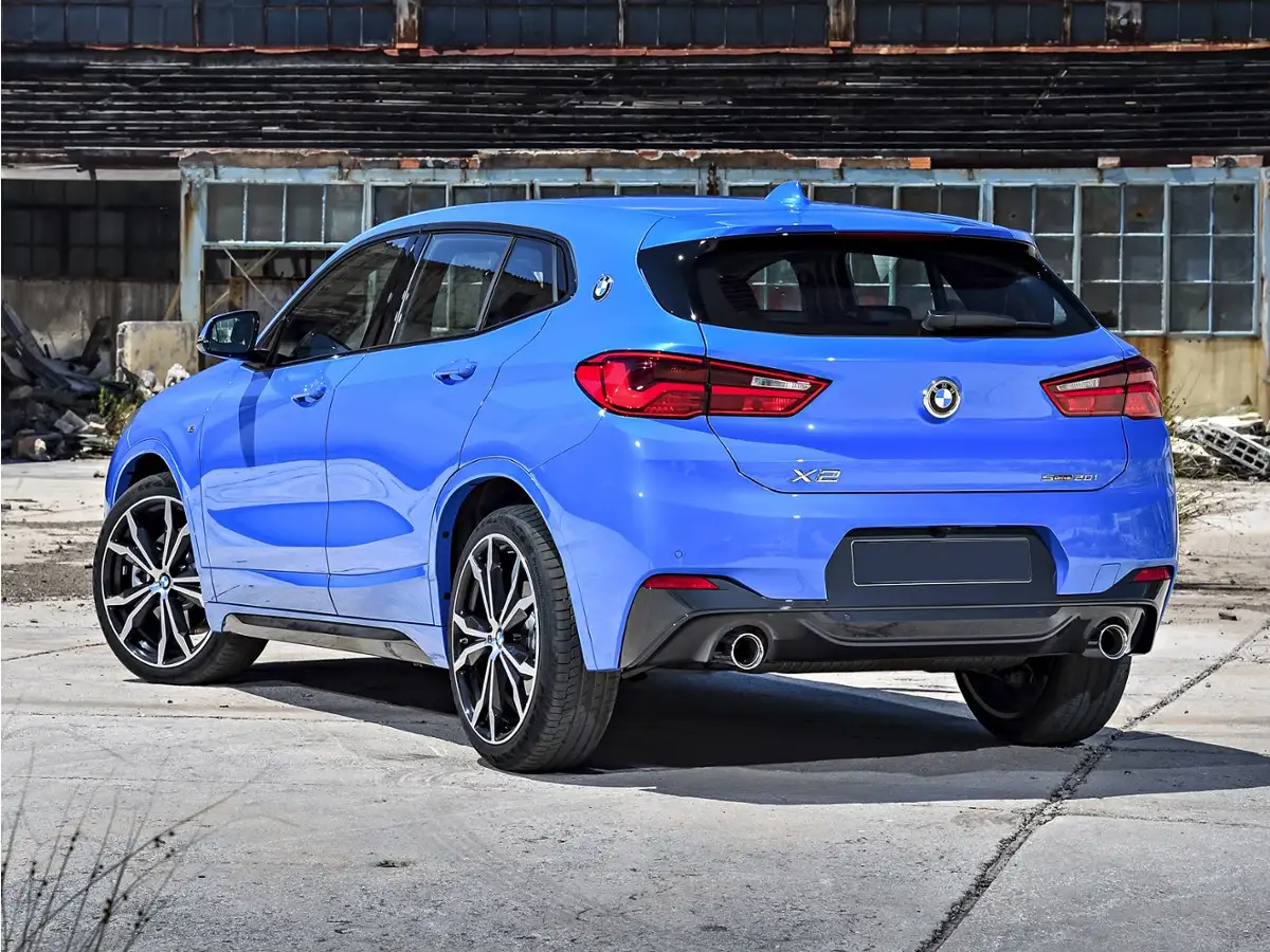 2022 BMW X2 xDrive28i's photo