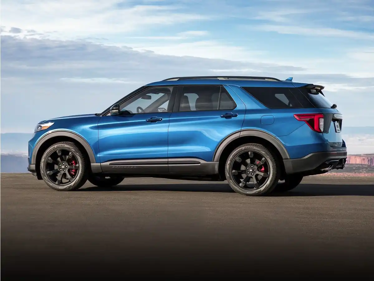 2022 Ford Explorer ST 4WD's photo