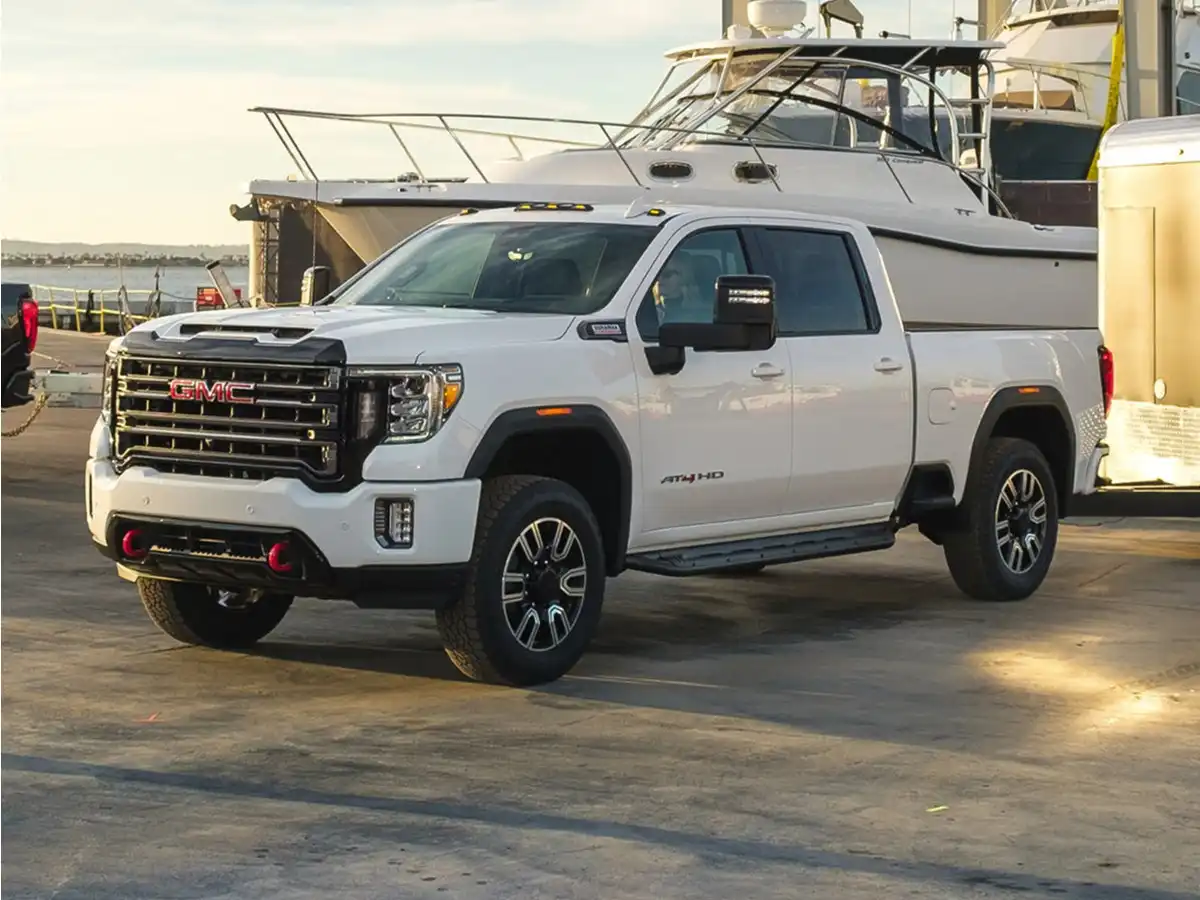 2023 GMC Sierra AT4 4WD Crew Cab Standard Box's photo