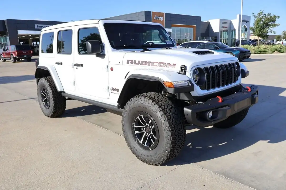 2027 Jeep Wrangler Rubicon X's photo