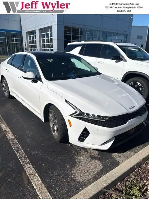 2024 Kia Optima EX FWD's photo