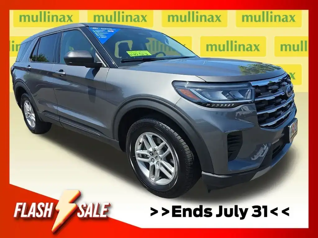 2026 Ford Explorer Active 4WD's photo