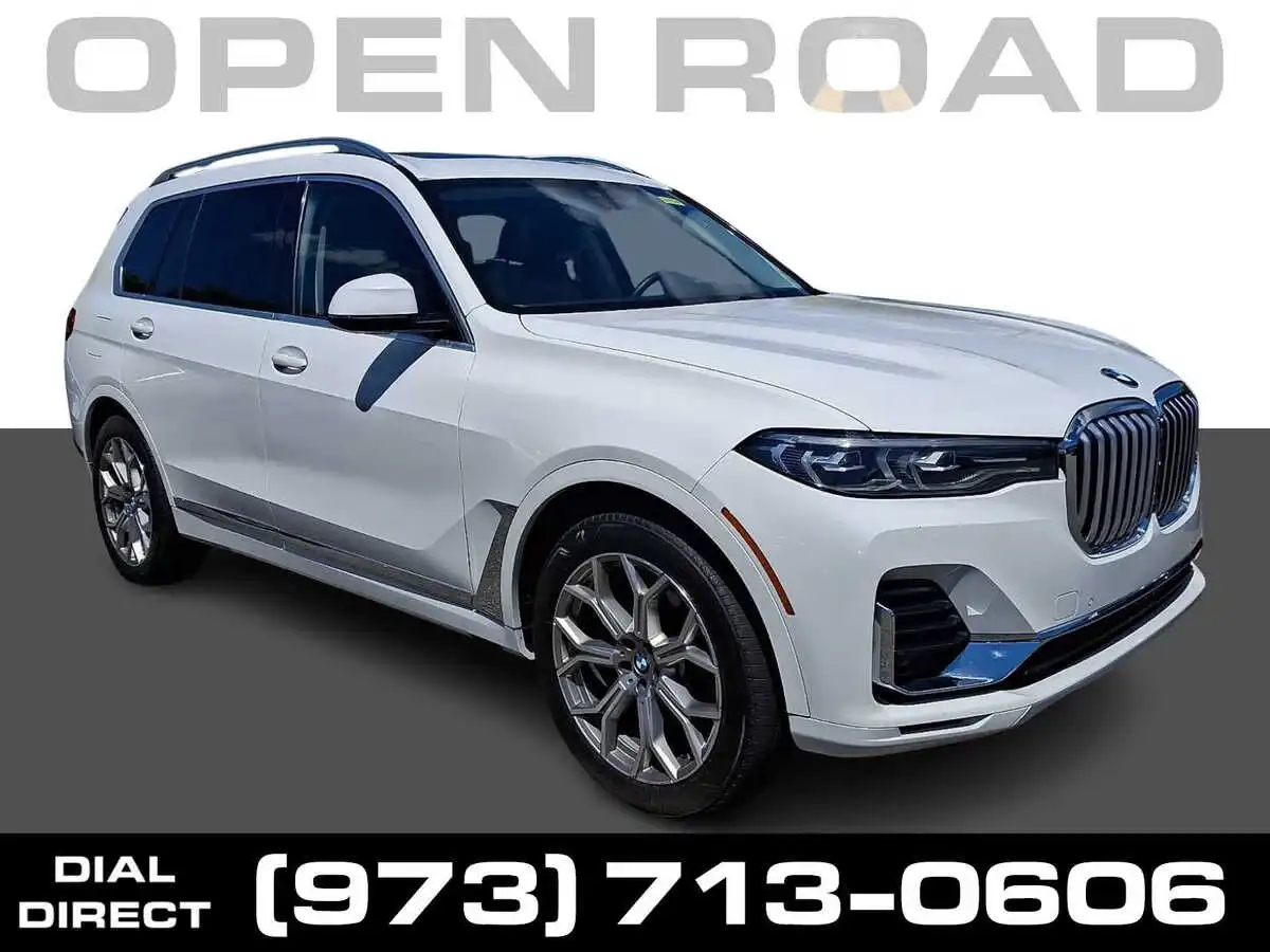 2021 BMW X7 xDrive40i's photo