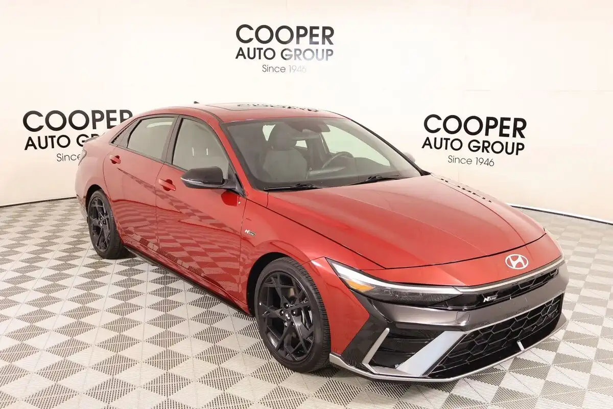 2025 Hyundai Elantra 1.6 N Line DCT's photo
