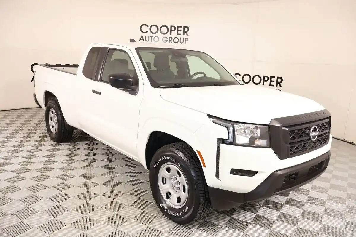 2022 Nissan Frontier S King Cab 4X2's photo