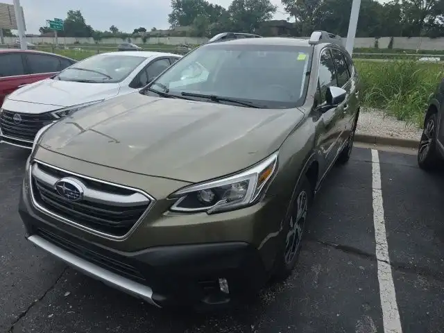 2020 Subaru Outback Touring's photo