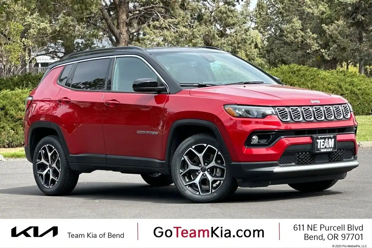 2025 Jeep Compass Limited 4X4's photo