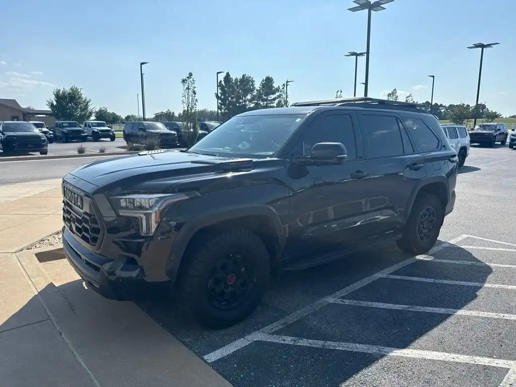 2025 Toyota Sequoia TRD Pro 4WD i-FORCE MAX Hybrid's photo