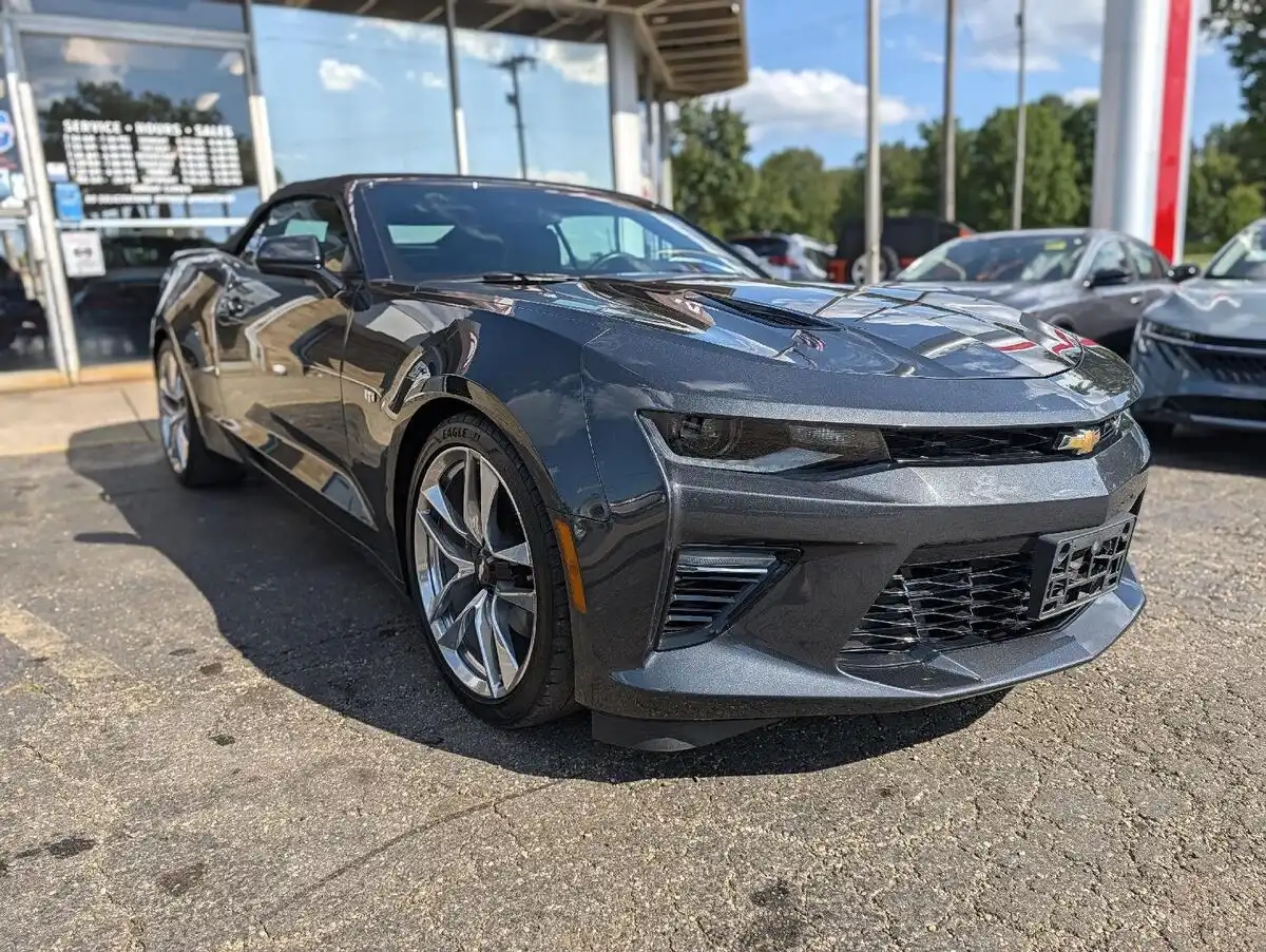 2018 Chevrolet Camaro 6.2 2SS Convertible's photo